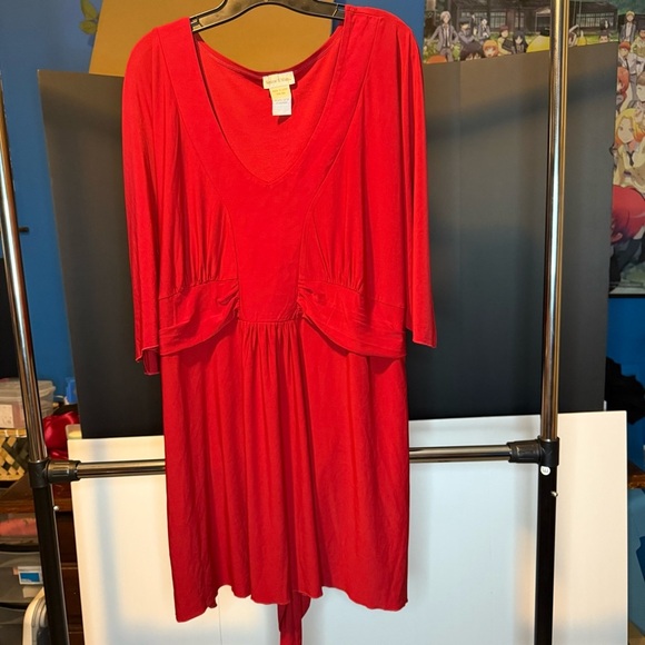 Monroe & Main Tops - Monroe & Main Vibrant Red Top Women’s Size 3X